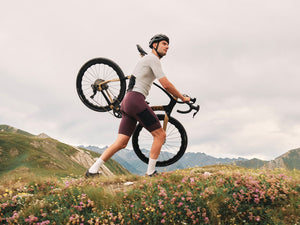Gravel bike e strade bianche: libertà e ciclismo off-road lontano dal caos